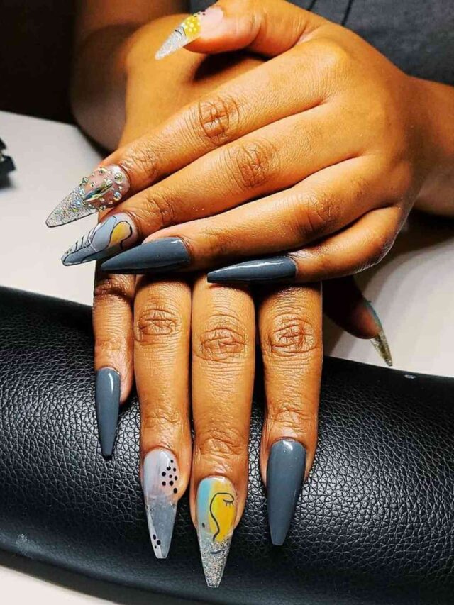 9 Gray Nail Polish Ideas that Show it's Not Gloomy
