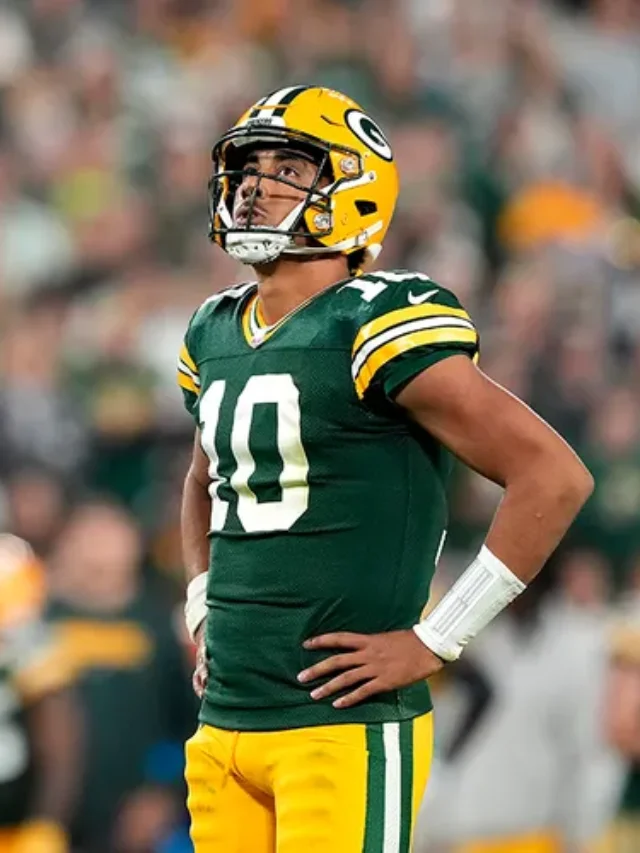 Jordan Love Beats Bears, Leads Packers To Playoffs