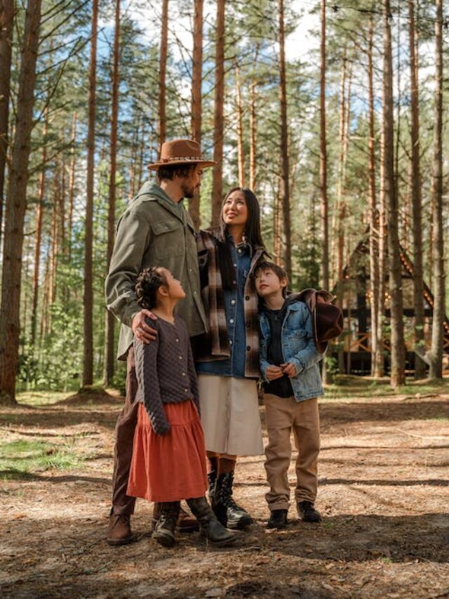 9 Zodiac Signs Blessed with Fortunate Love Horoscopes