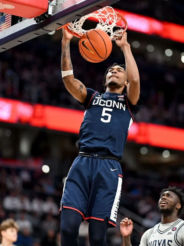 Is Stephon Castle playing tonight vs DePaul UConn guard's status explored ahead of Blue Demons matchup