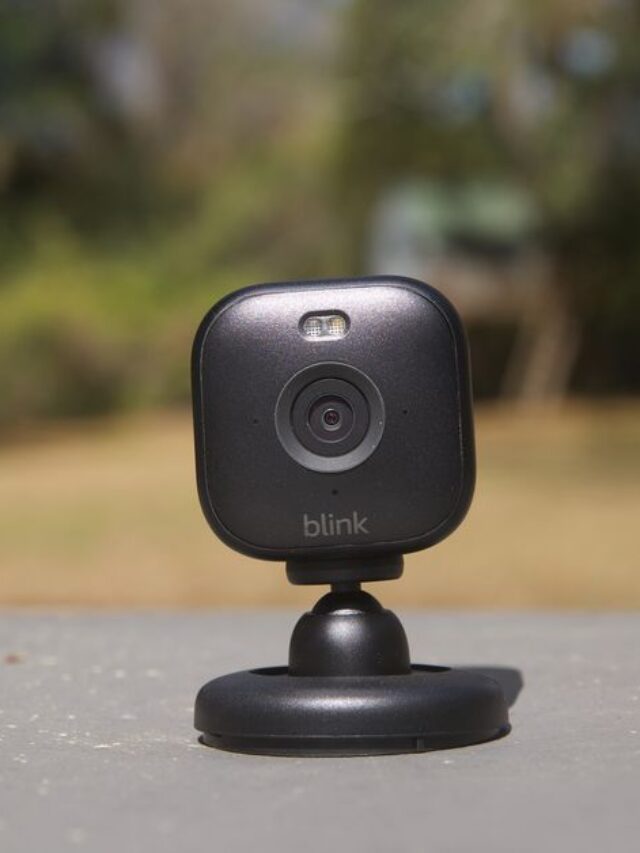 Blink’s tiny, inexpensive camera can now go outdoors