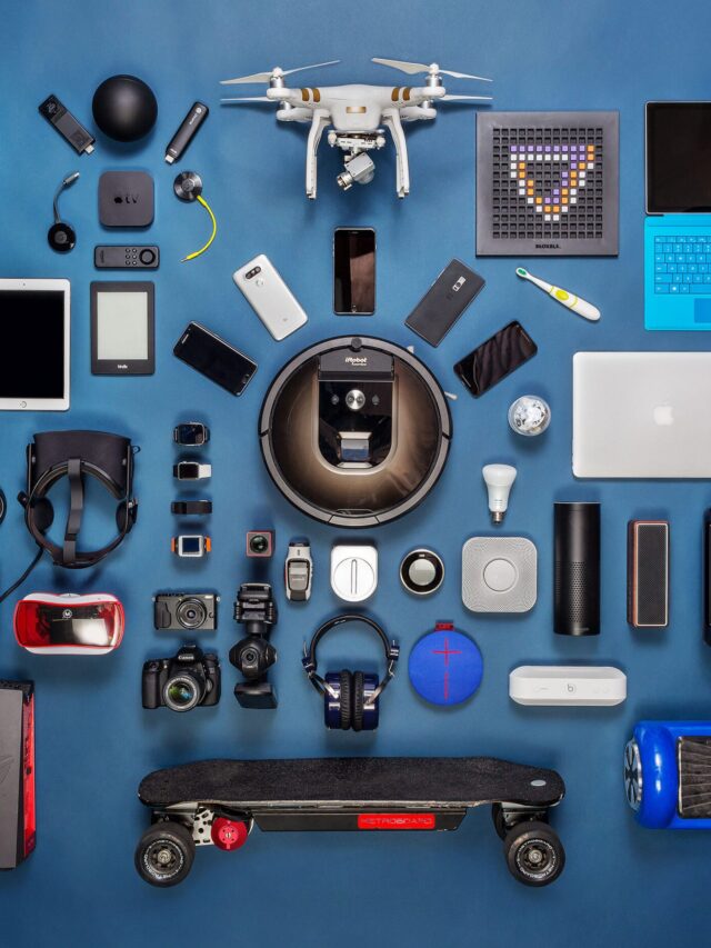 Top 10 Tech Gadgets for Travelers