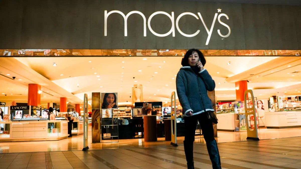 Macy’s Employee ‘Intentionally’ Hid Up To $154 Million Worth of Expenses