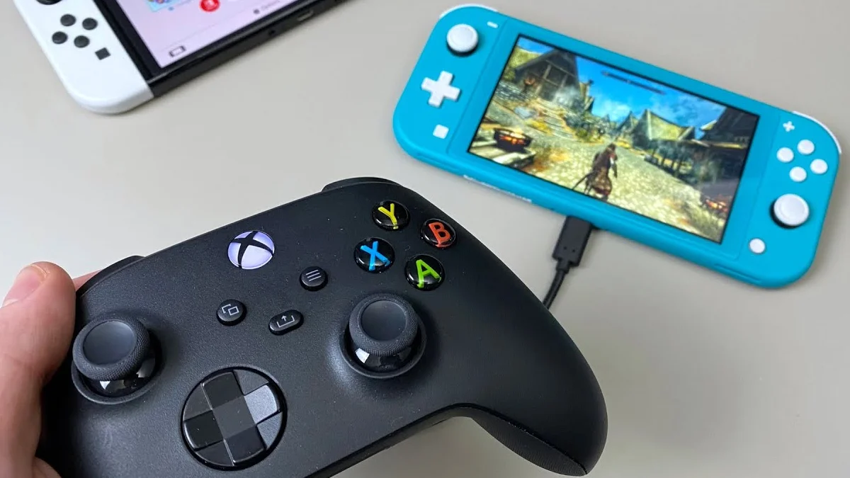 Is an Xbox controller compatible with Nintendo Switch?