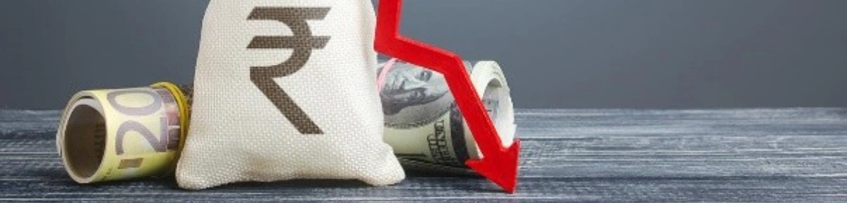Indian Rupee’s Decline May Offset U.S. Tariff Impact, Say Economists 5 Indian Rupee’s Decline May Offset U.S. Tariff Impact