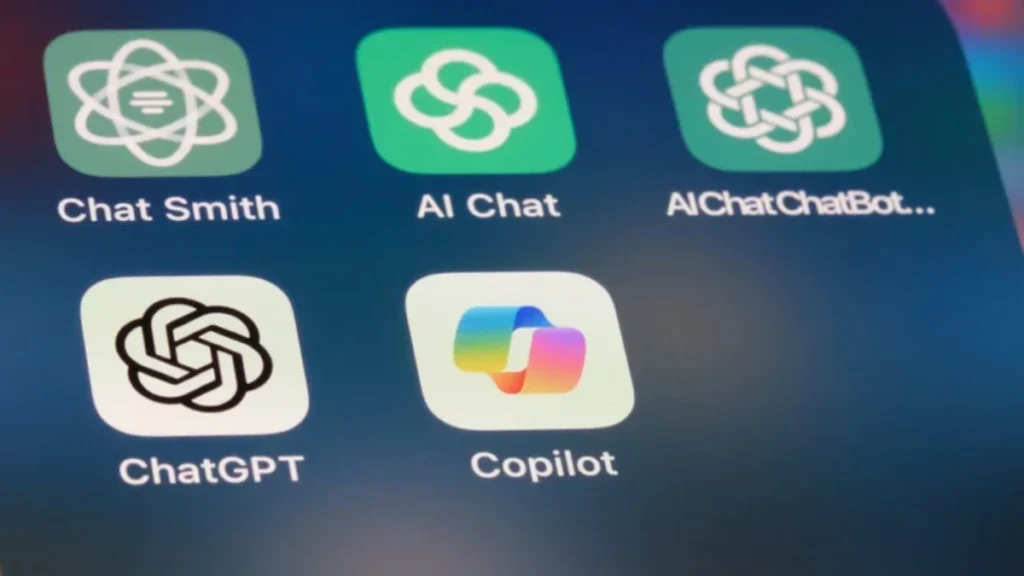 ChatGPT Leads a Crowded AI Chatbot Field as Rivals Gain Ground in 2025 3 ChatGPT Leads a Crowded AI Chatbot Field