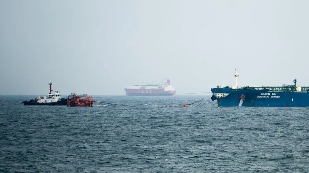 Oman Reaffirms Cooperation on Strait of Hormuz Navigation